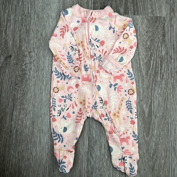 Newborn Onesie Set - Picture 3 of 4